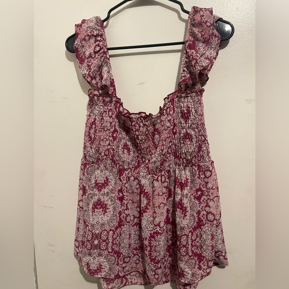 No Boundaries pink/white top in size 3X  (23-25)